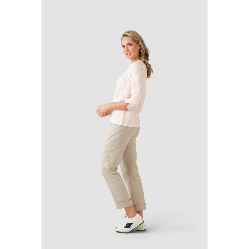 B Essentials 3/4 Sleeve Tee image number 19